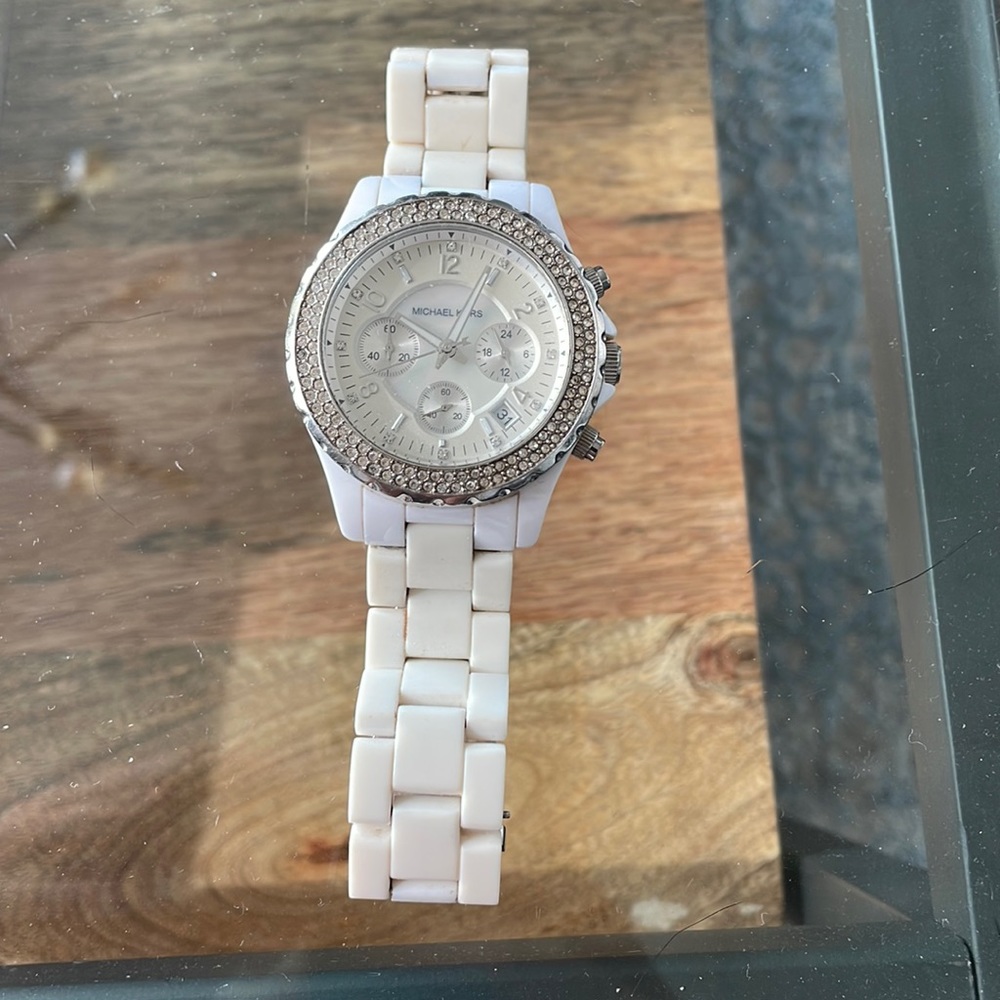 Michael Kors quartz chronograph Chrystal white ceramic bracelet MK-5300